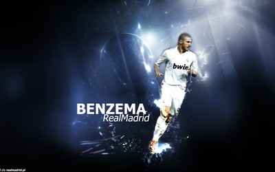 米兰电竞快讯-什琴斯尼零封场次追平布冯纪录